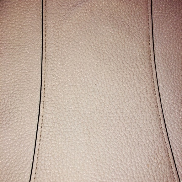 Handbag - Picture 3 of 8